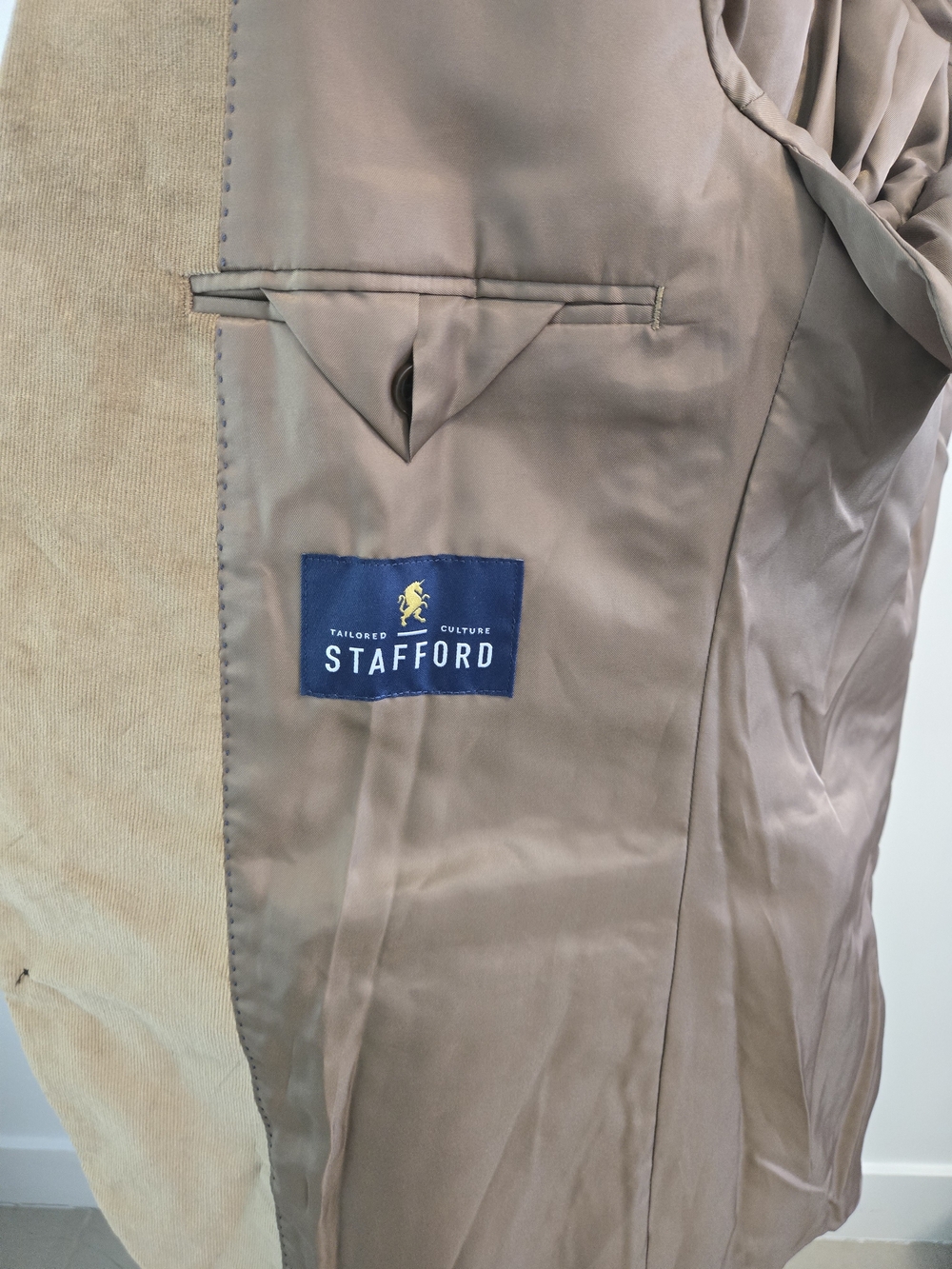Stafford Men's Tan Corduroy Sport Coat 46R Classic Fit - Picture 9 of 14